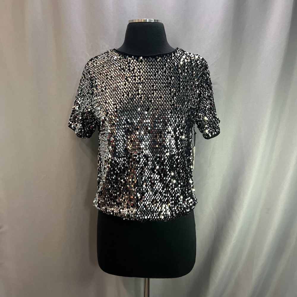 3rd + Malt Sequin Blouse Top Womens Small Black White Flutter Sleeve Cropped